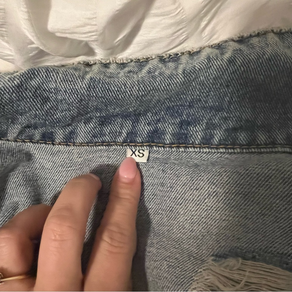 Distressed Jean Jacket - Picture 5 of 8